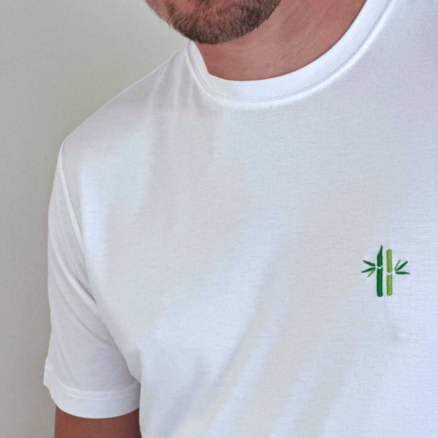 Close up of model wearing Everyday Bamboo crew neck Shirt | Bright White - Robumi Lifestyle