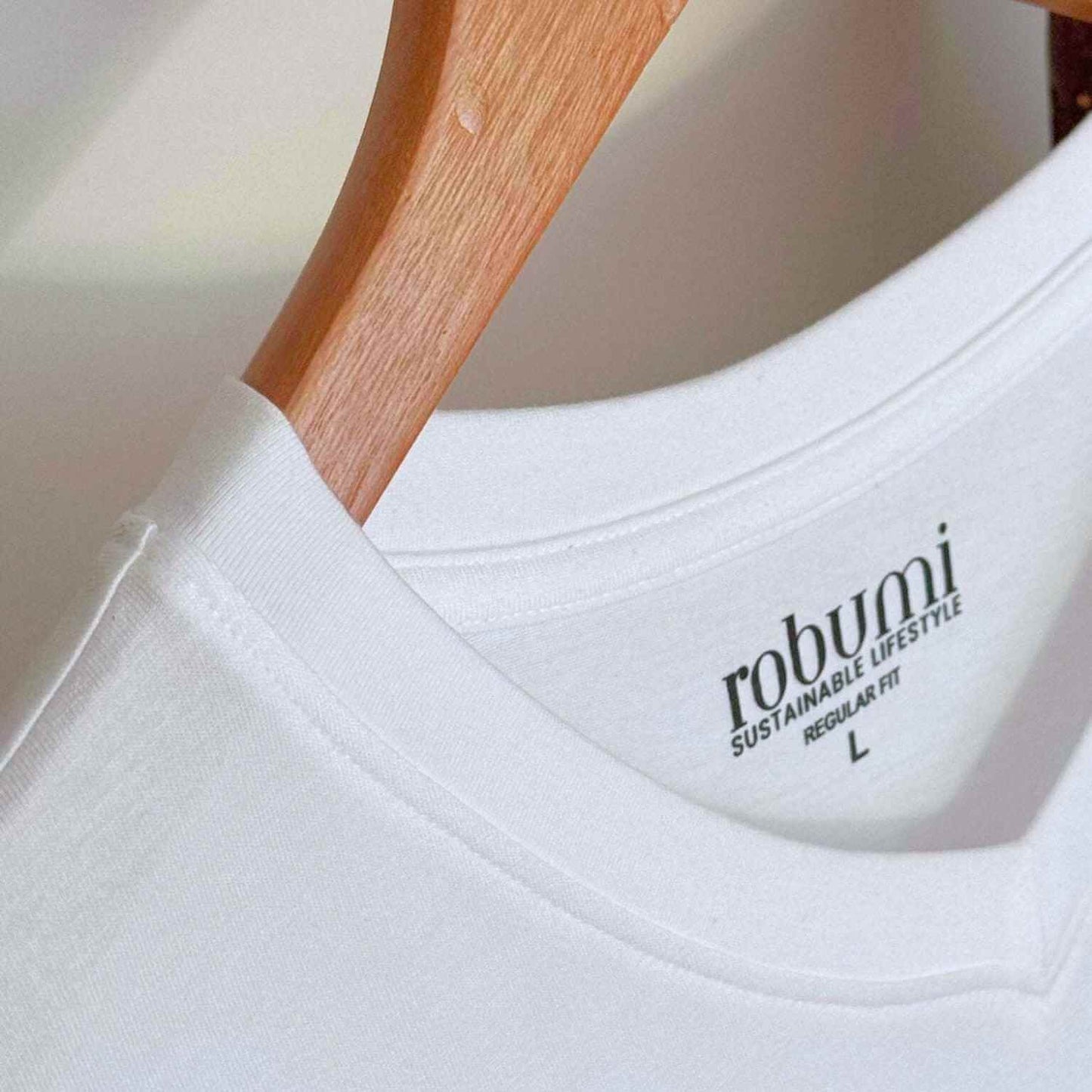 Side view of neck of Everyday Bamboo V-neck shirt | Bright White - Robumi Lifestyle